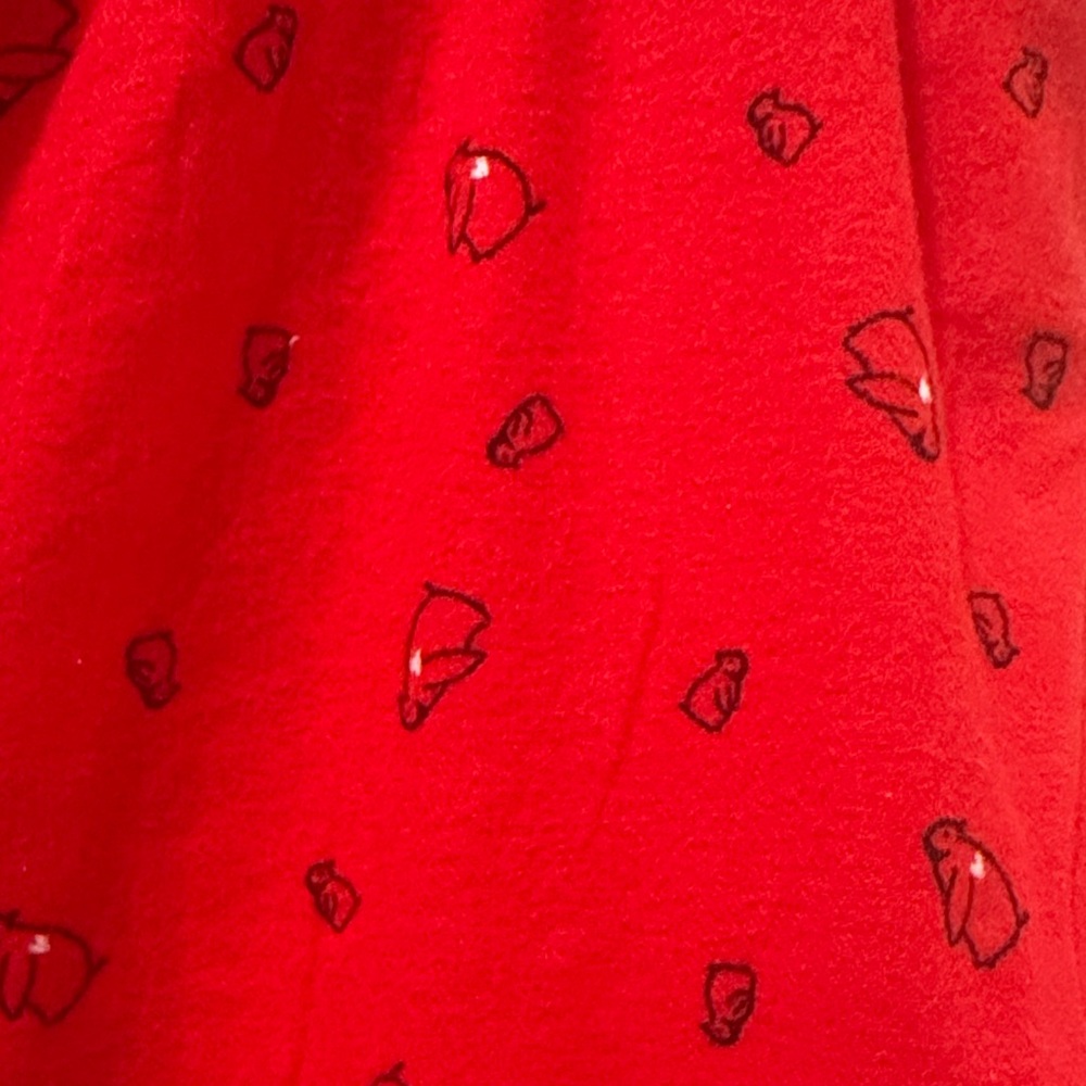 Old Navy 100% Cotton Red Flannel Pajama Bottoms With Penguins and Hearts - Picture 4 of 4
